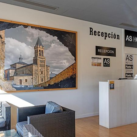 As Hoteles Ponferrada Columbrianos Kültér fotó